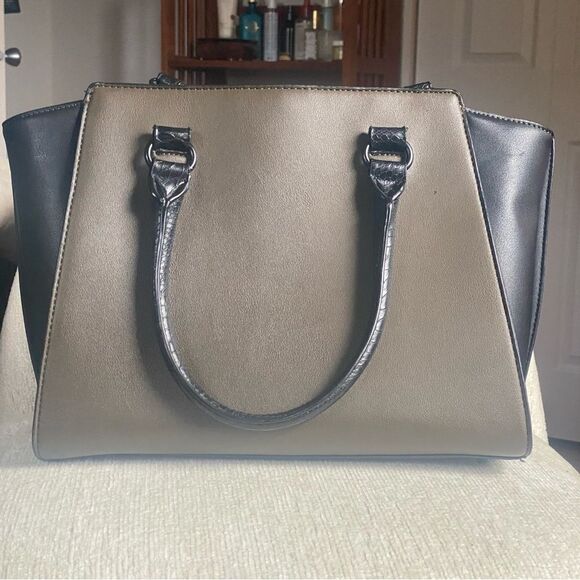 ALDO Handbag with Crossbody Strap - Picture 2 of 6